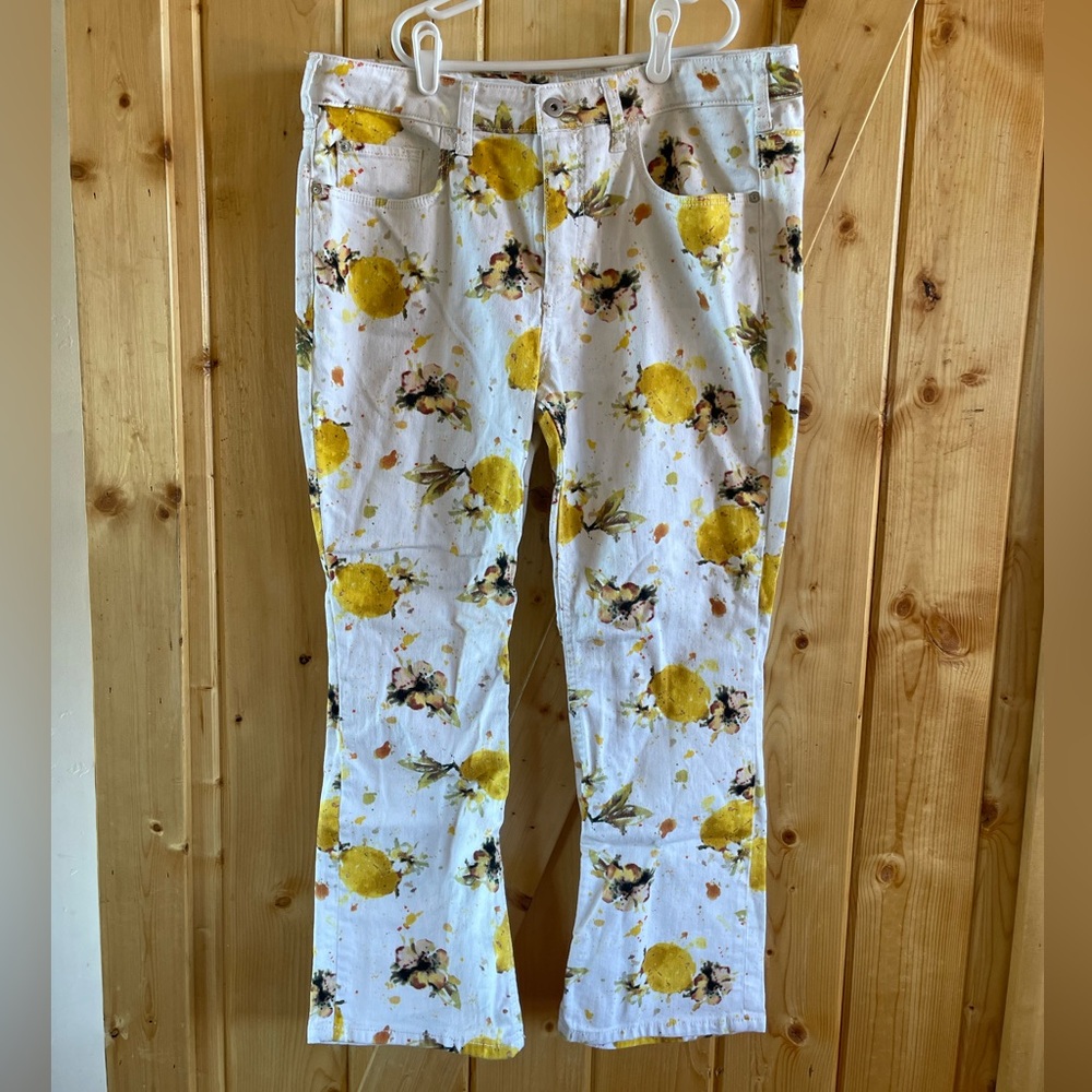 Pilcro from Anthropologie, size 31 high rise lemon pants - Picture 3 of 5